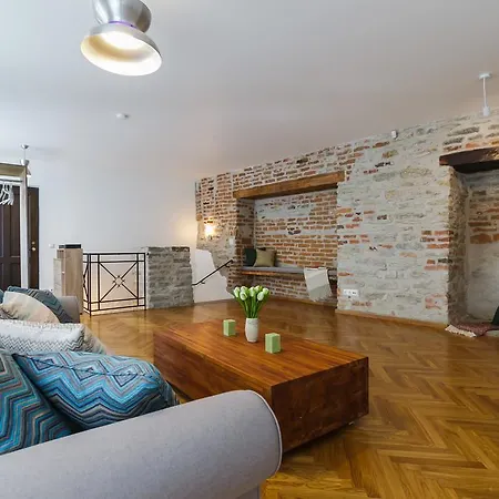 Designer Old Town Wall Appartamento Reval